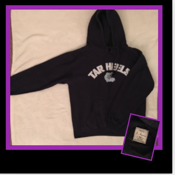 UNC Hoodie - Picture 1 of 1
